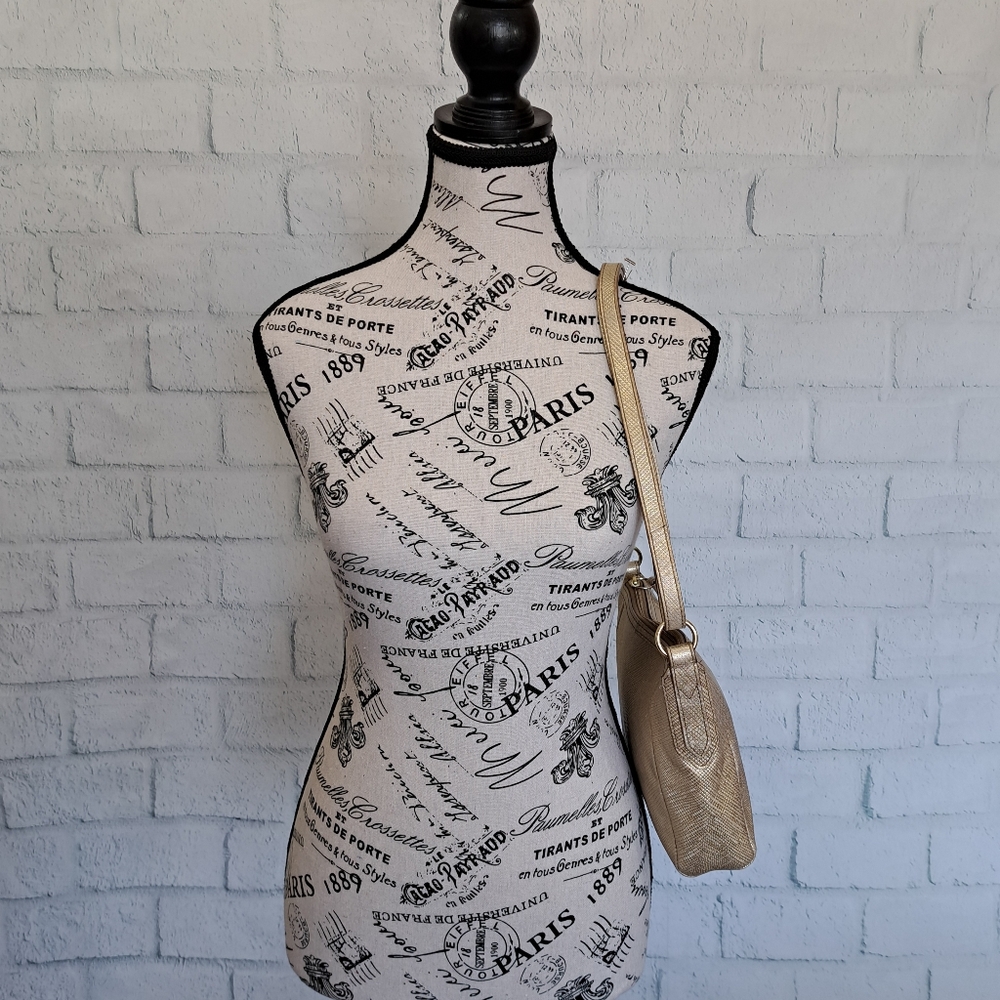 SALE. Sm new Fossil party bag - Picture 2 of 16